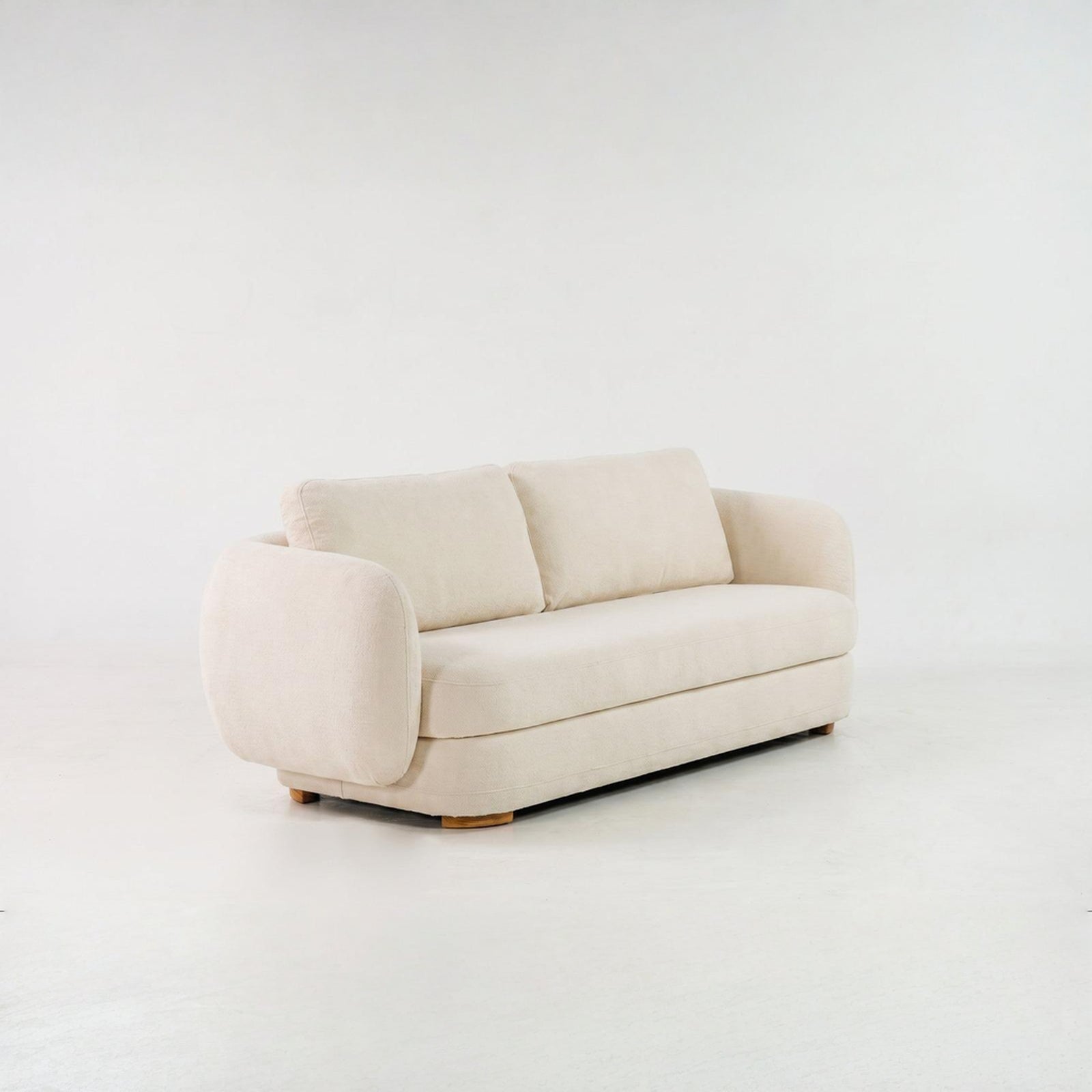 SOFA TRIPLE MAGNOLIA · Crema · 1