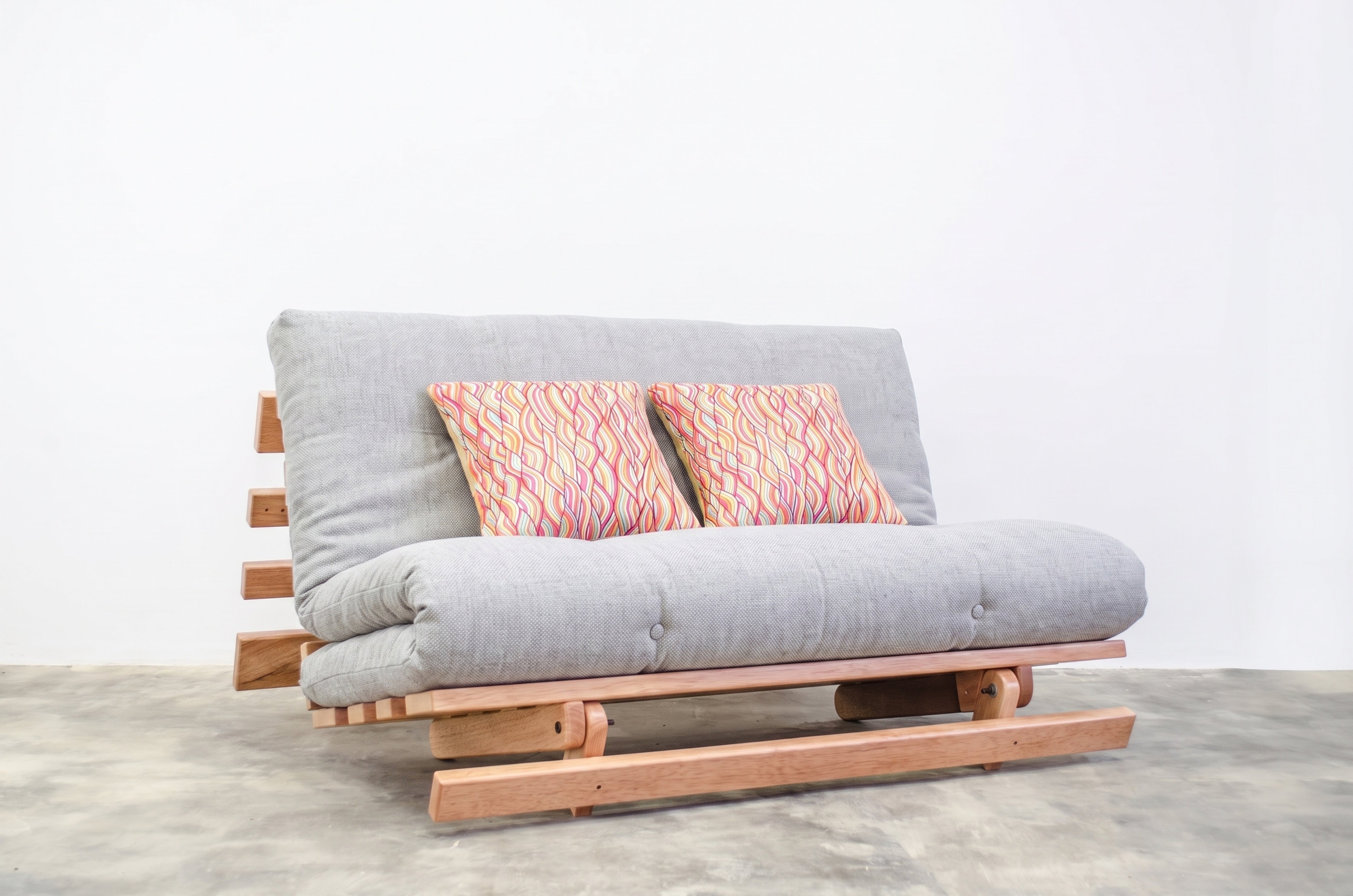 SOFÁ CAMA FUTON · Plata · 3