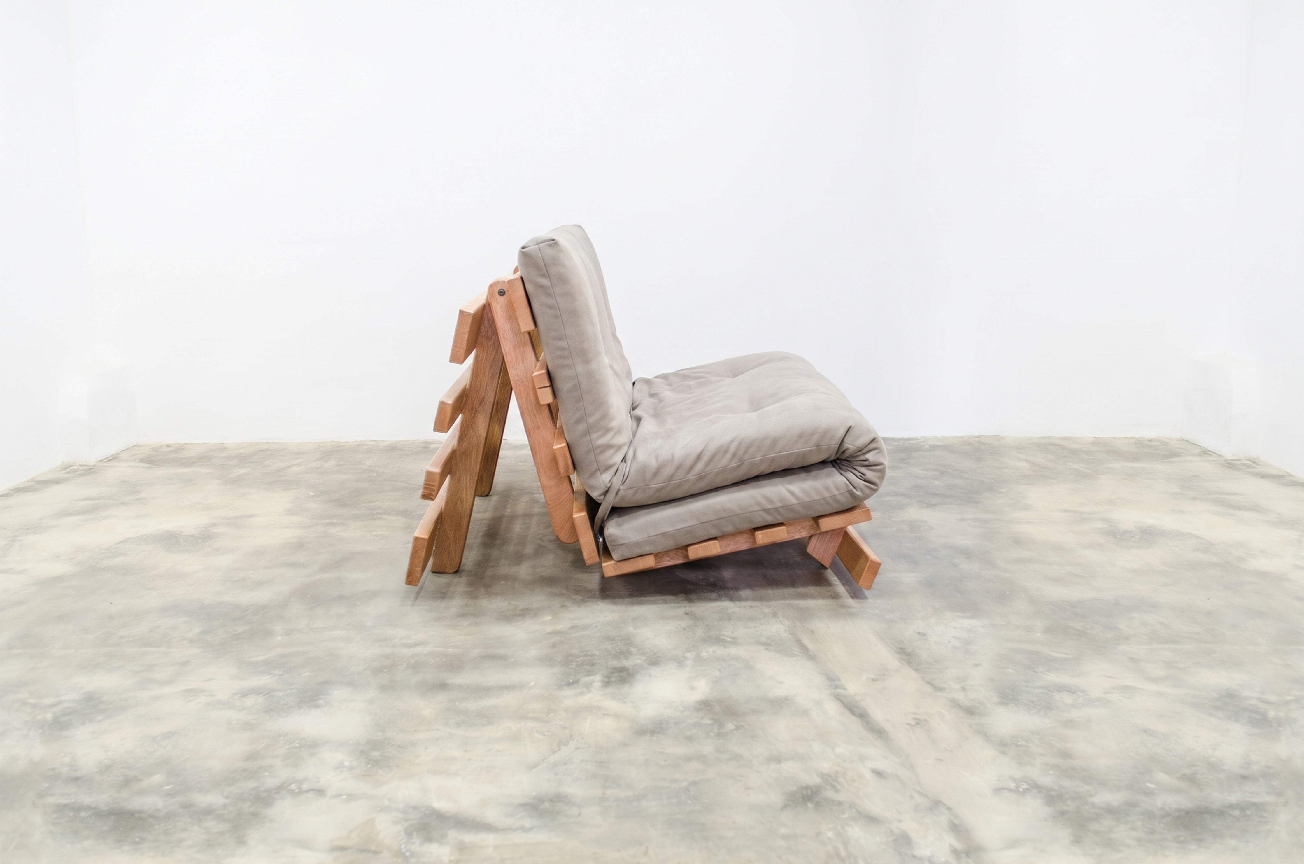 SOFÁ CAMA FUTON · Taupe · 1
