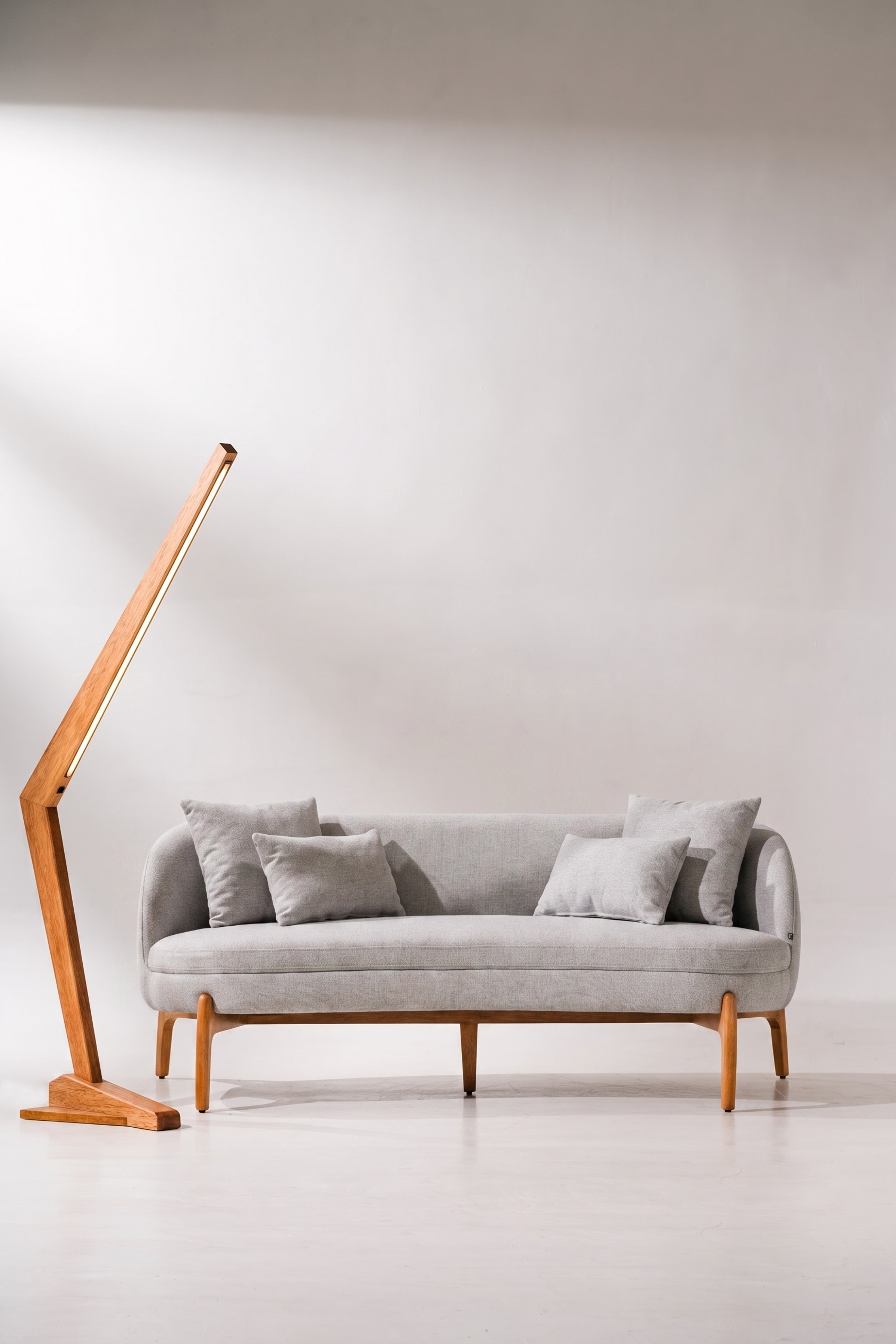 SOFA TRIPLE SAMAN · Plata · 3