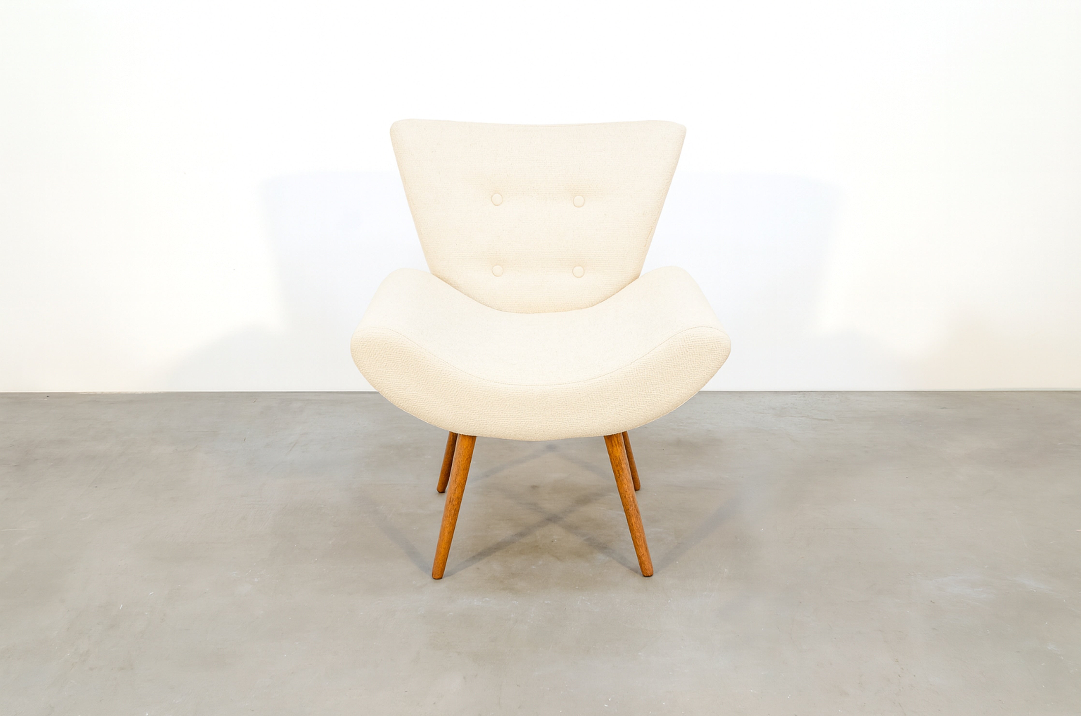 BUTACA JATÚN · Crema · 1