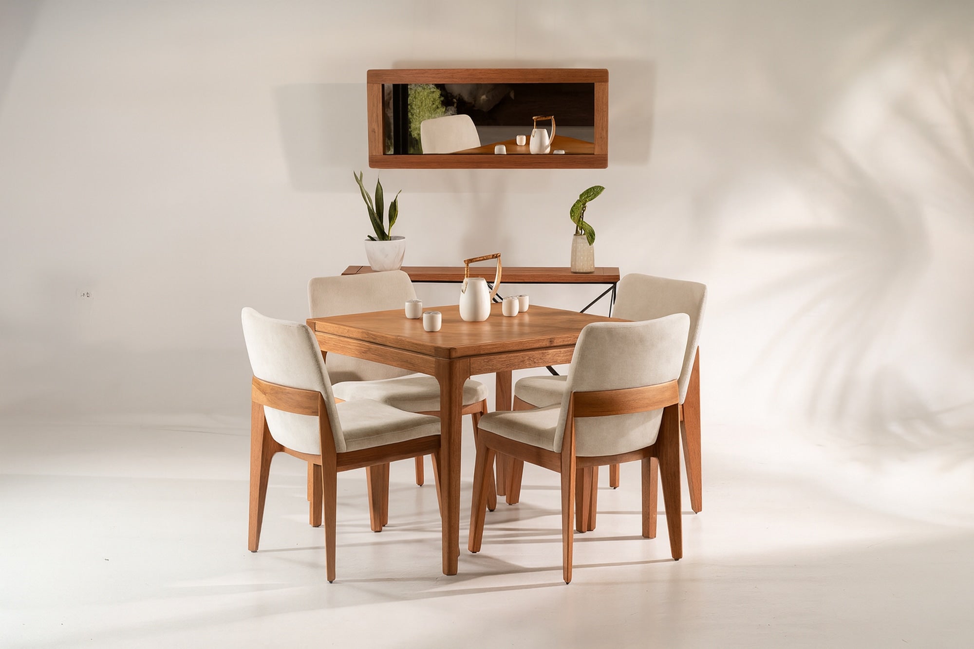 COMEDOR ILALO 4 PUESTOS · Crema · 3