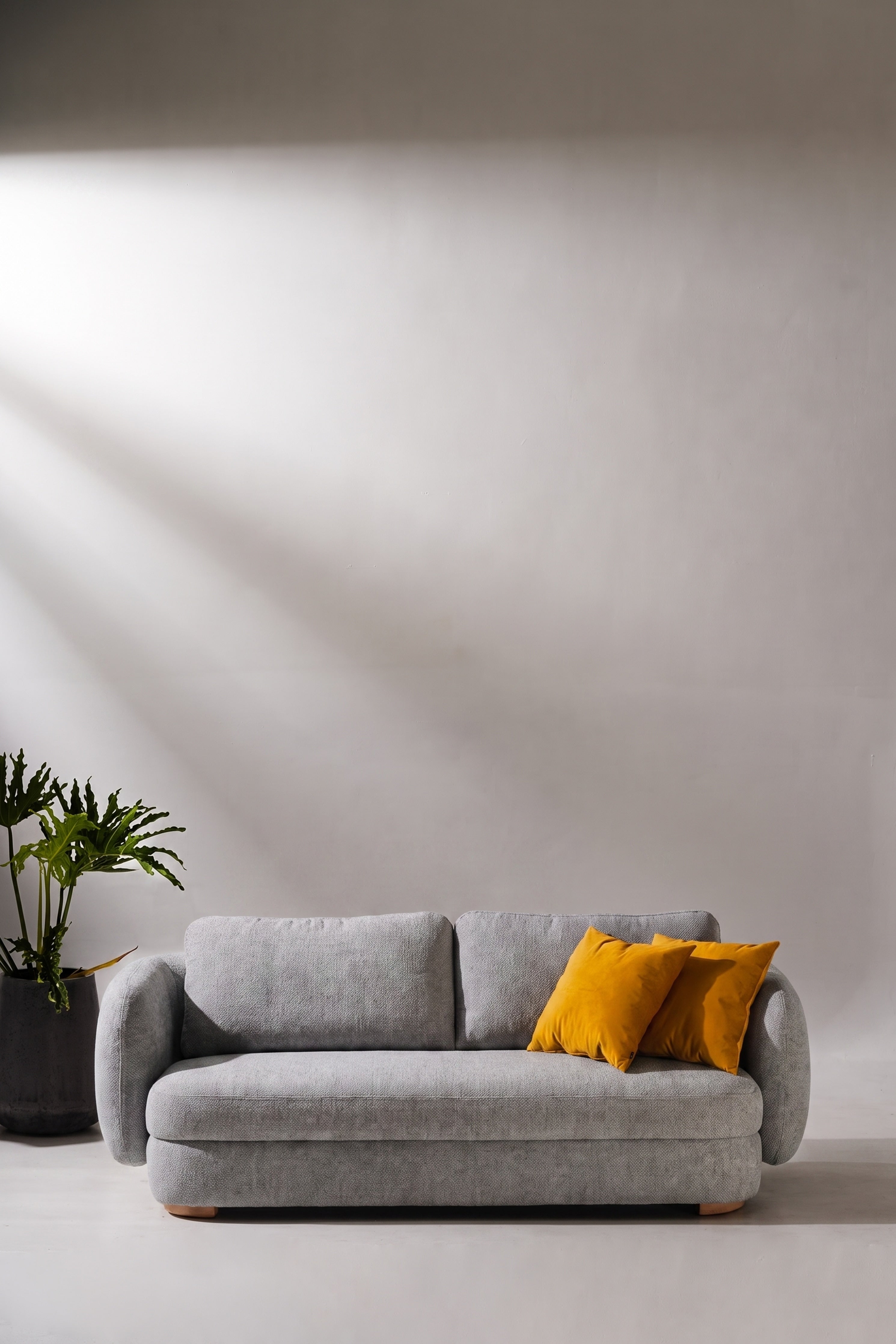 SOFA TRIPLE MAGNOLIA · Plata · 1