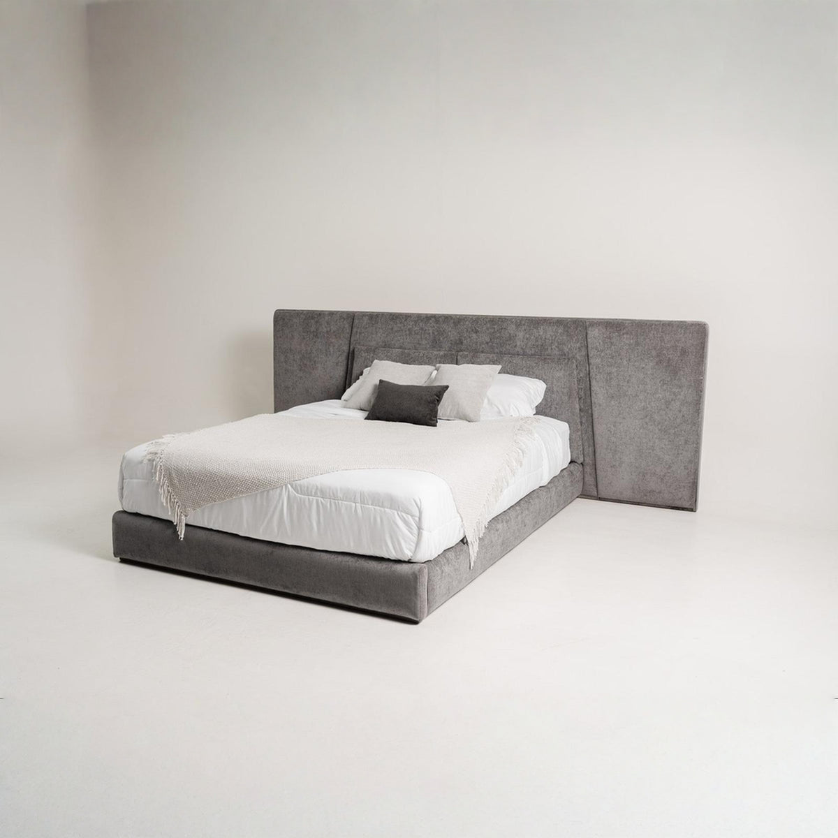 CAMA CEDRO · otro · 0426f4c9