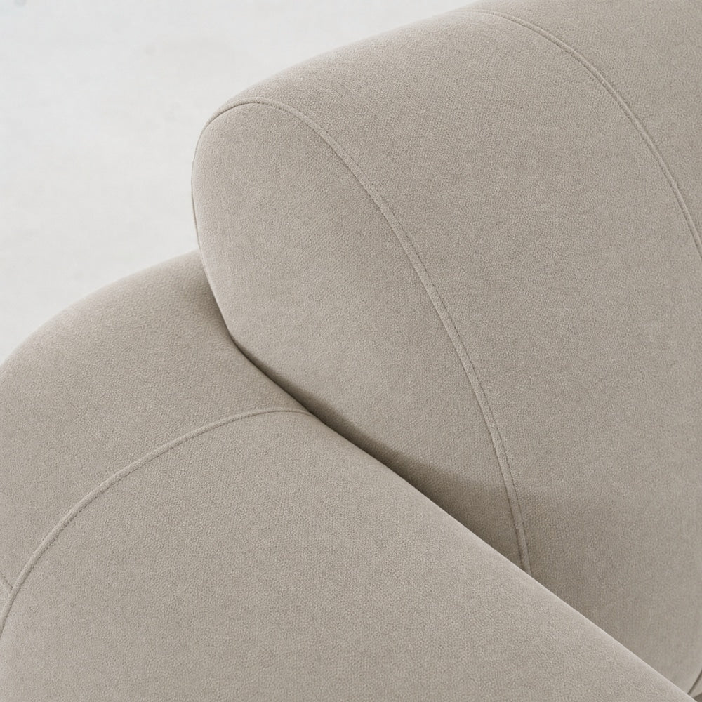 SOFA TRIPLE ALMA TAPIZ/ MICROCUERO · Taupe · 1