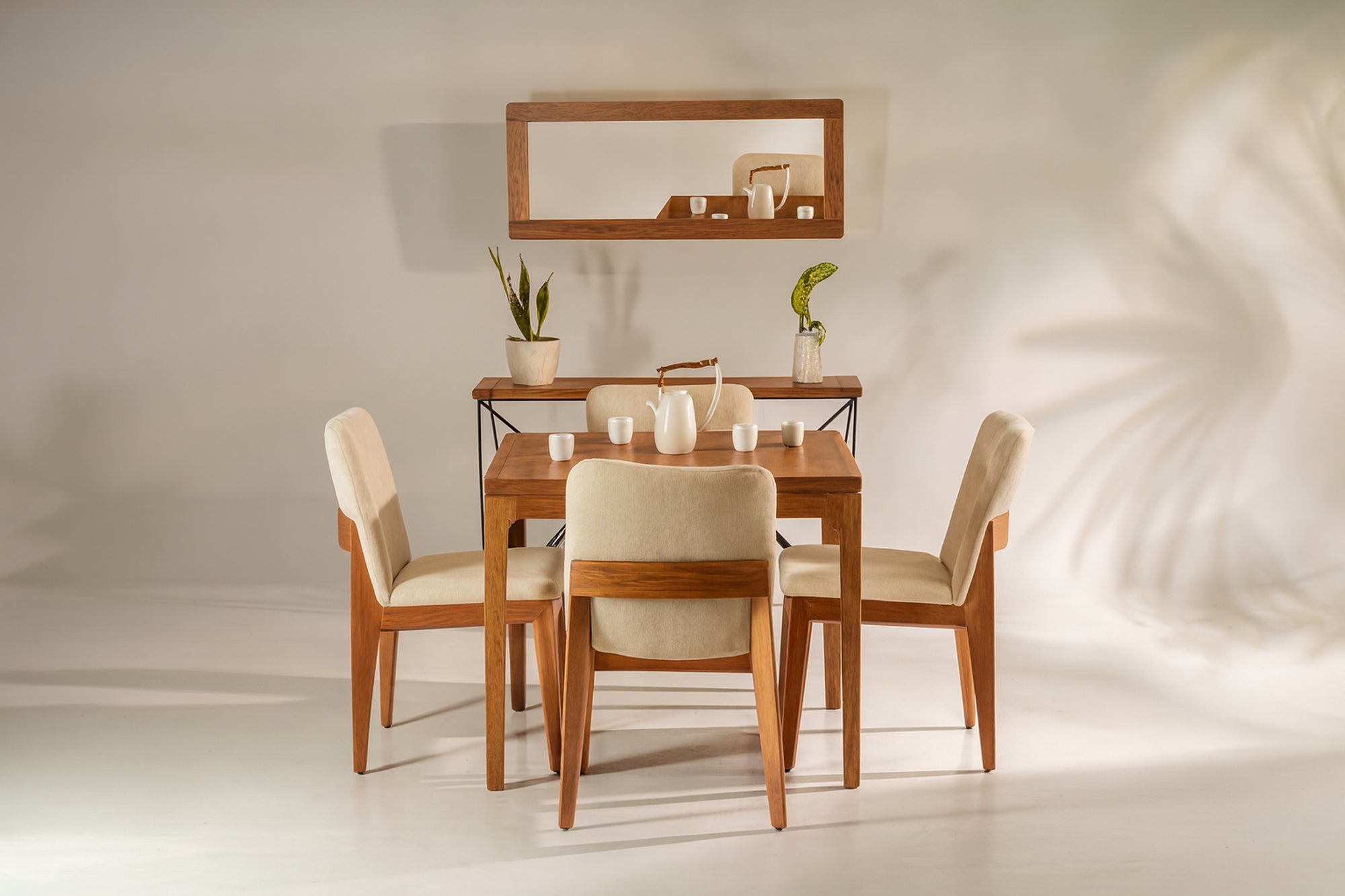 COMEDOR ILALO 4 PUESTOS · Crema · 1
