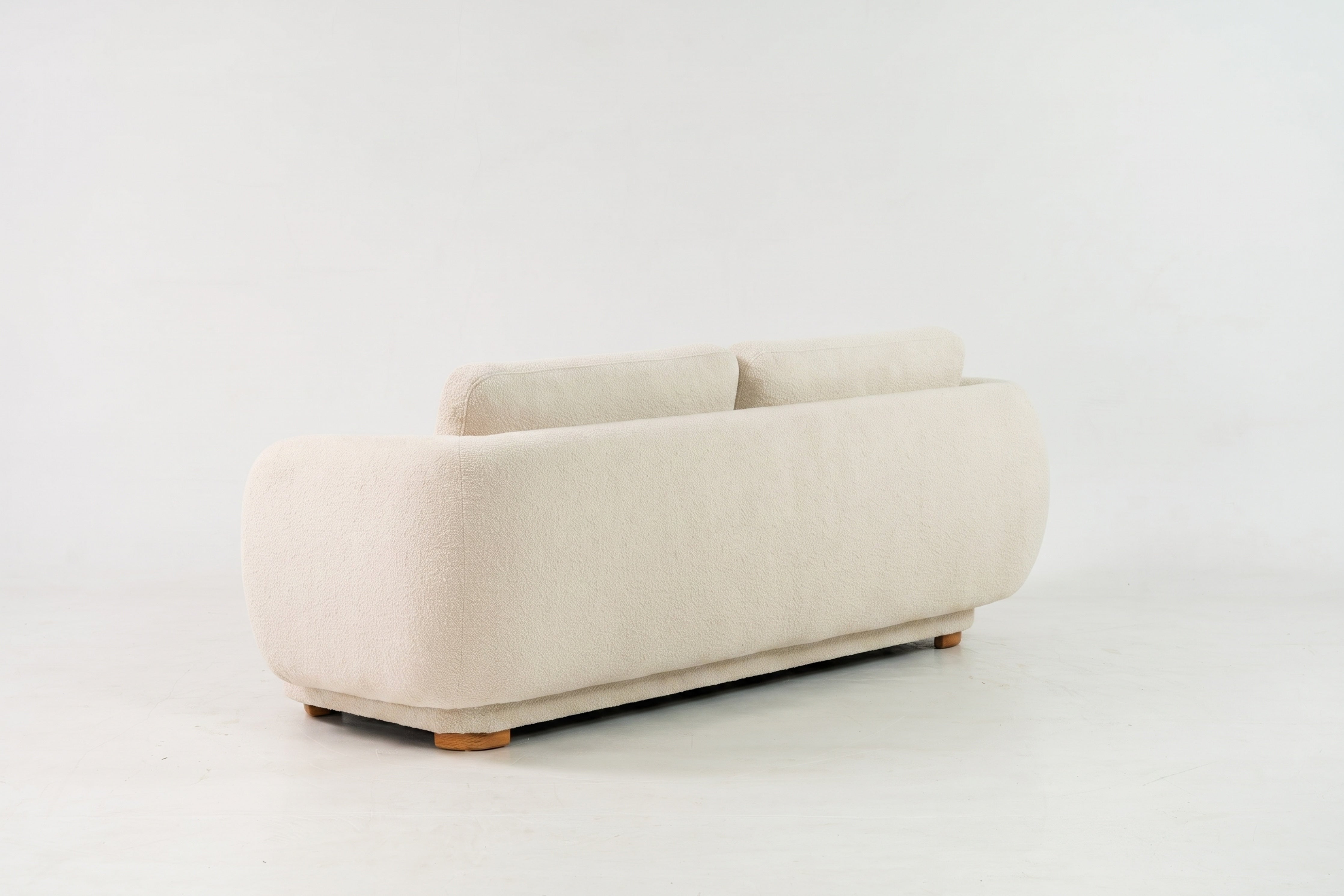 SOFA TRIPLE MAGNOLIA · Crema · 2
