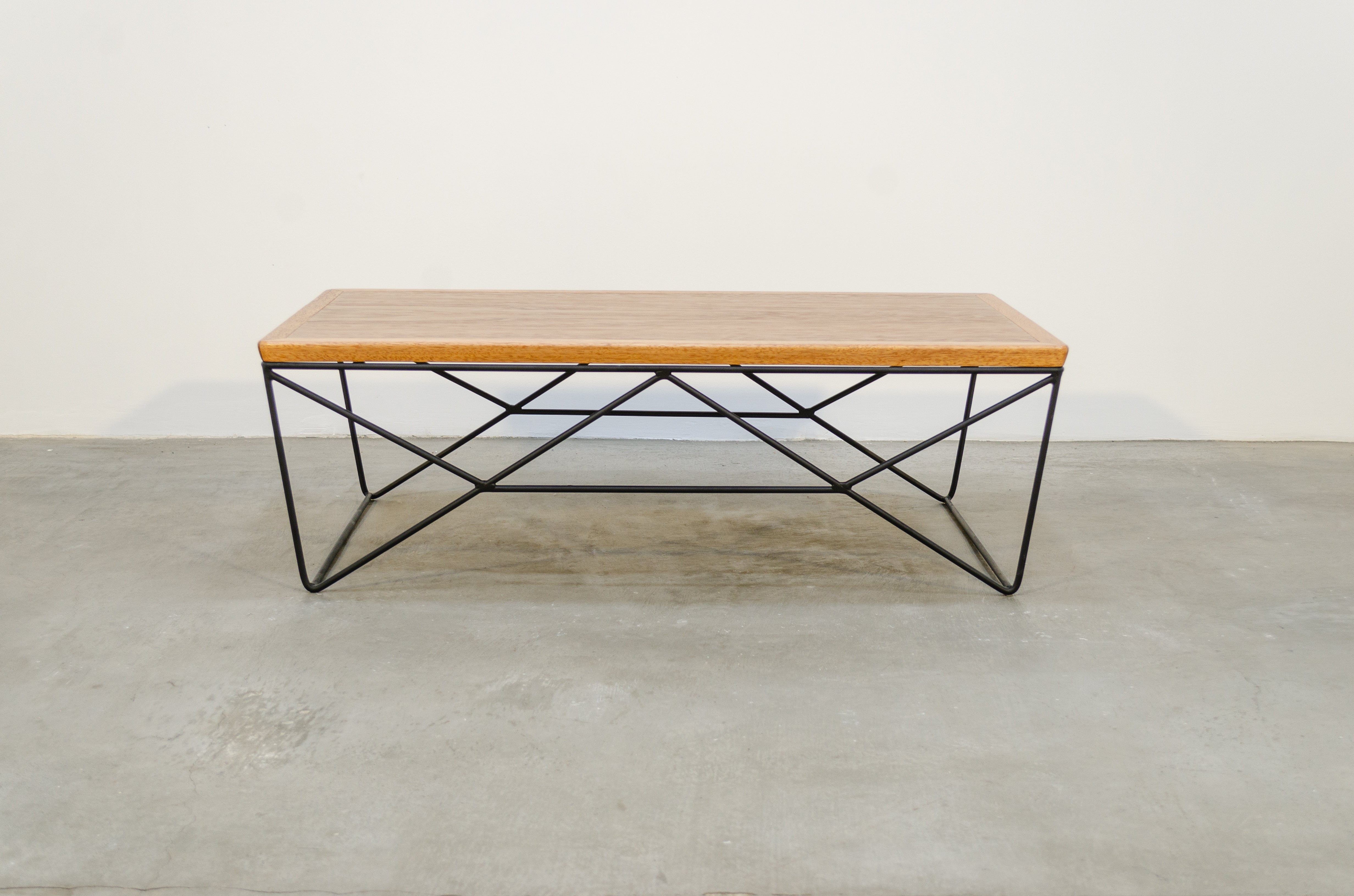 MESA CENTRAL ANZU MADERA · diagonal · ca8f5e92