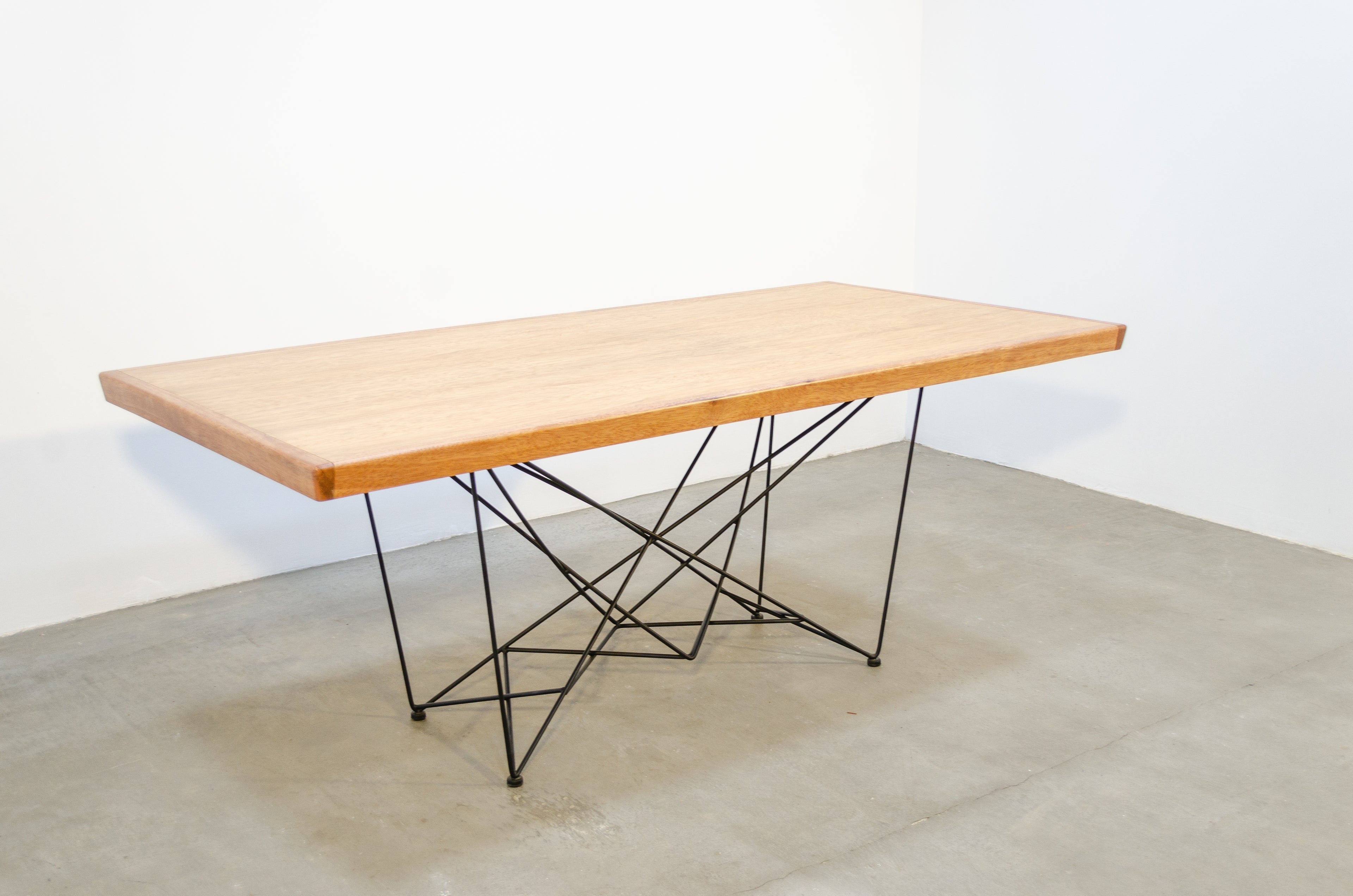 MESA COMEDOR ILINIZAS MADERA · detalle_1 · 97ab2893